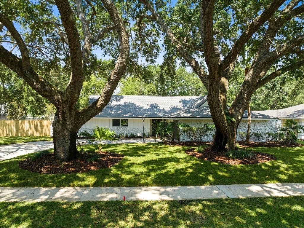 145 Lake Destiny Trail Altamonte Springs FL 32714 O6110569 image1