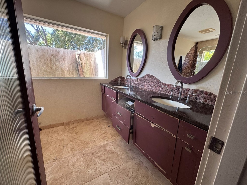 145 Mimosa Drive Sarasota FL 34232 TB8454295 image28