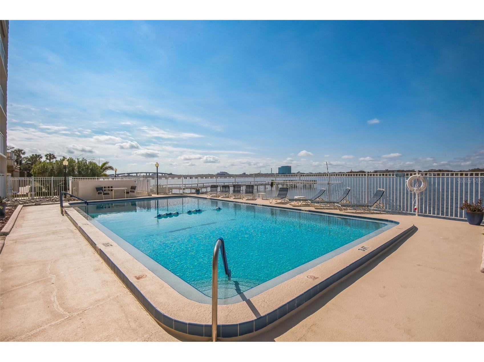 145 N Halifax Avenue #211 Daytona Beach FL 32118 O6282244 image18