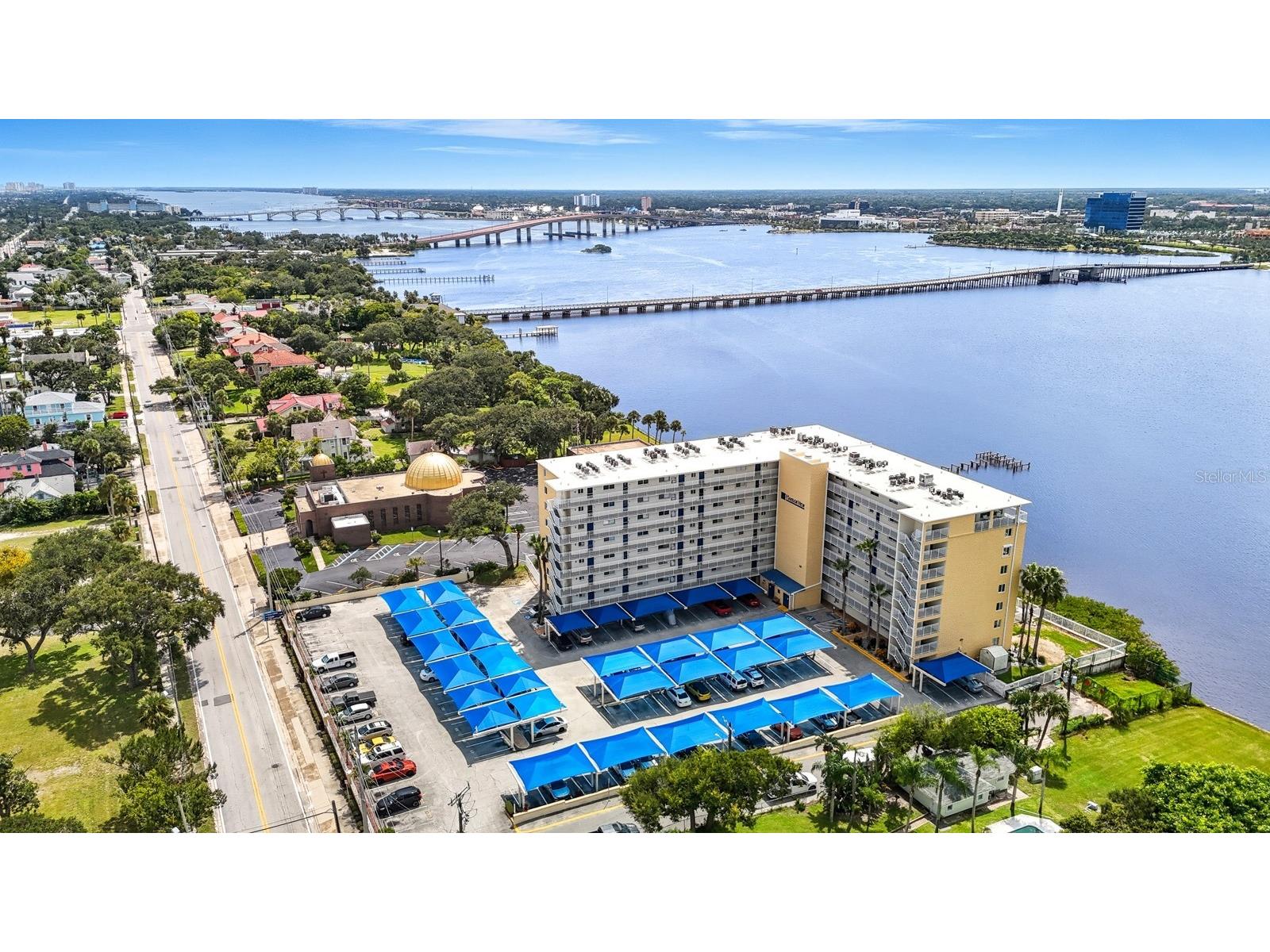 145 N Halifax Avenue #405 Daytona Beach FL 32118 - HALIFAX RIVER V4947308 image2