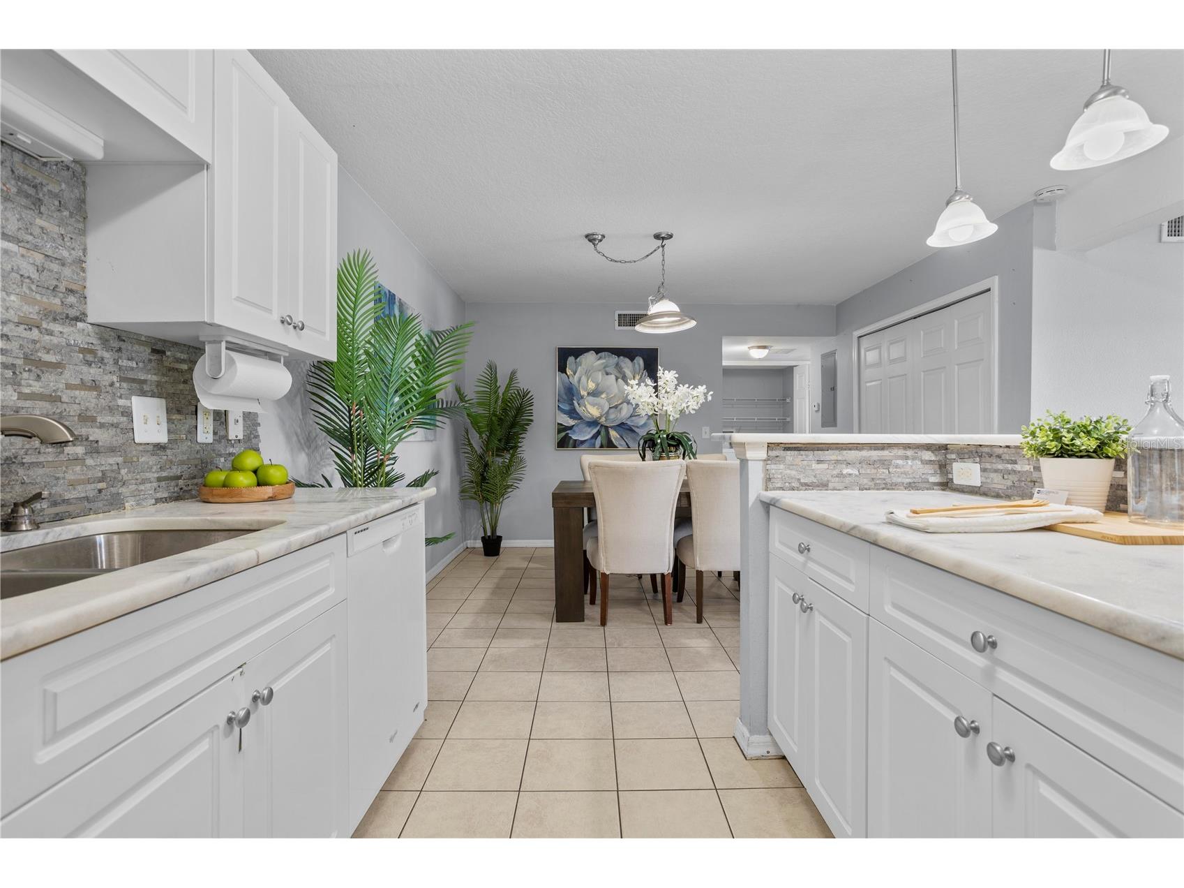 145 N Pearl Lake Causeway #106 Altamonte Springs FL 32714 - Pearl Lake O6376163 image12