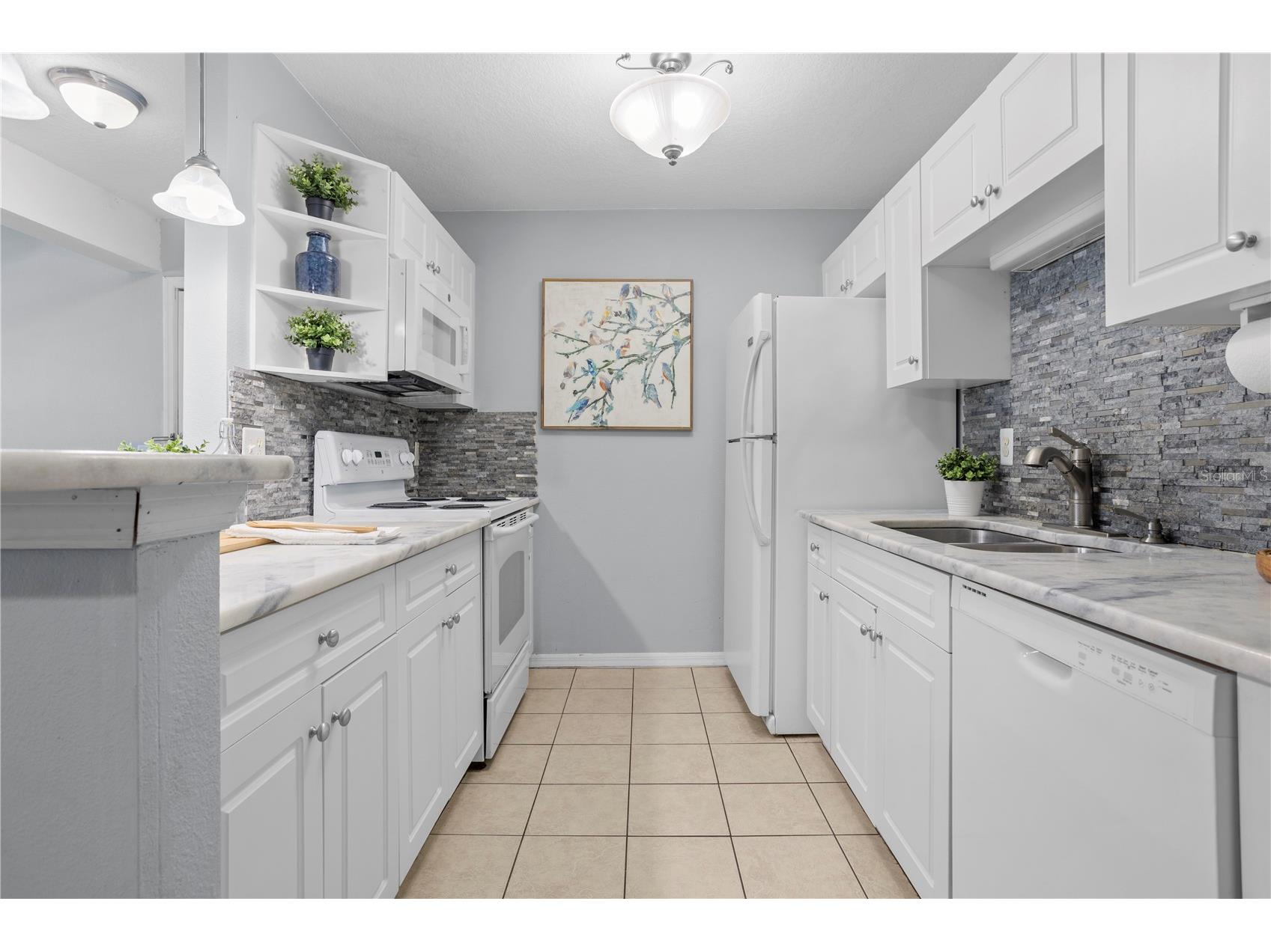 145 N Pearl Lake Causeway #106 Altamonte Springs FL 32714 - Pearl Lake O6376163 image14