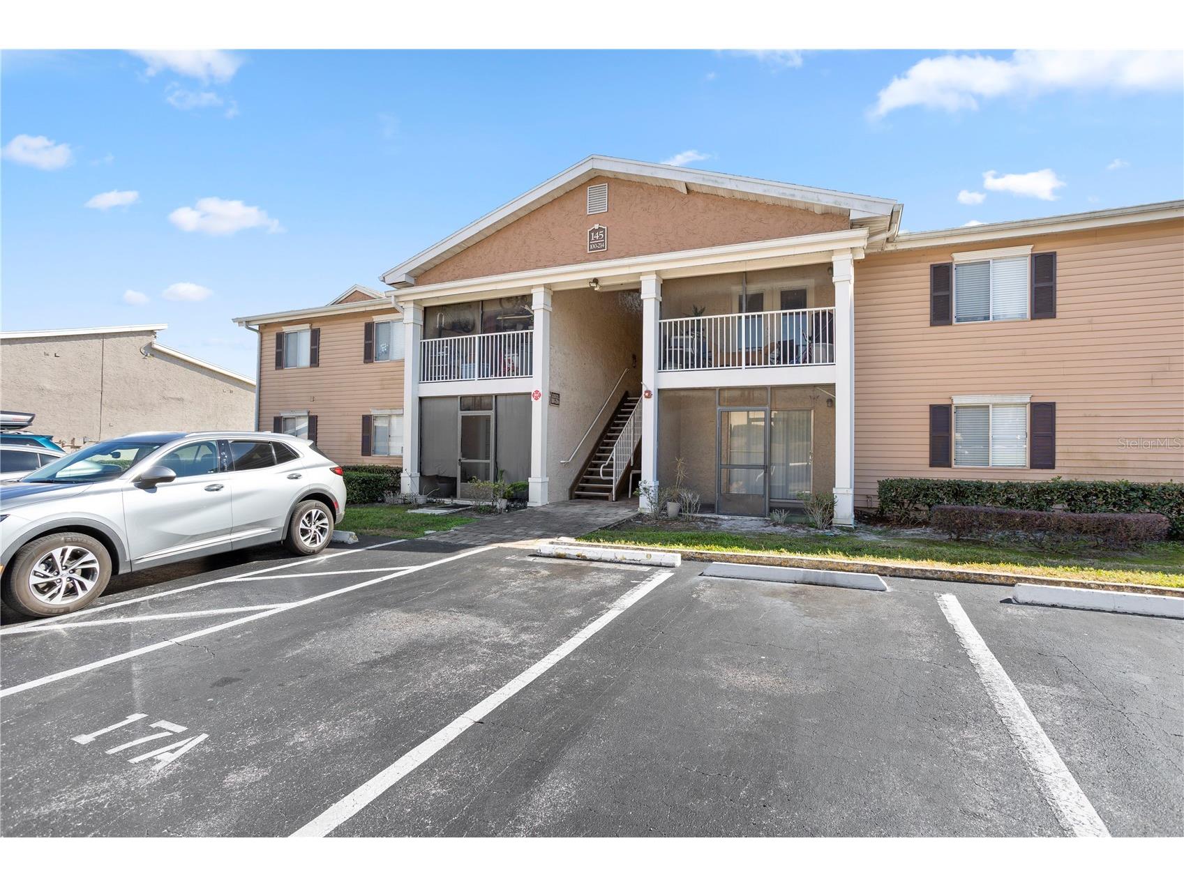 145 N Pearl Lake Causeway #106 Altamonte Springs FL 32714 - Pearl Lake O6376163 image2