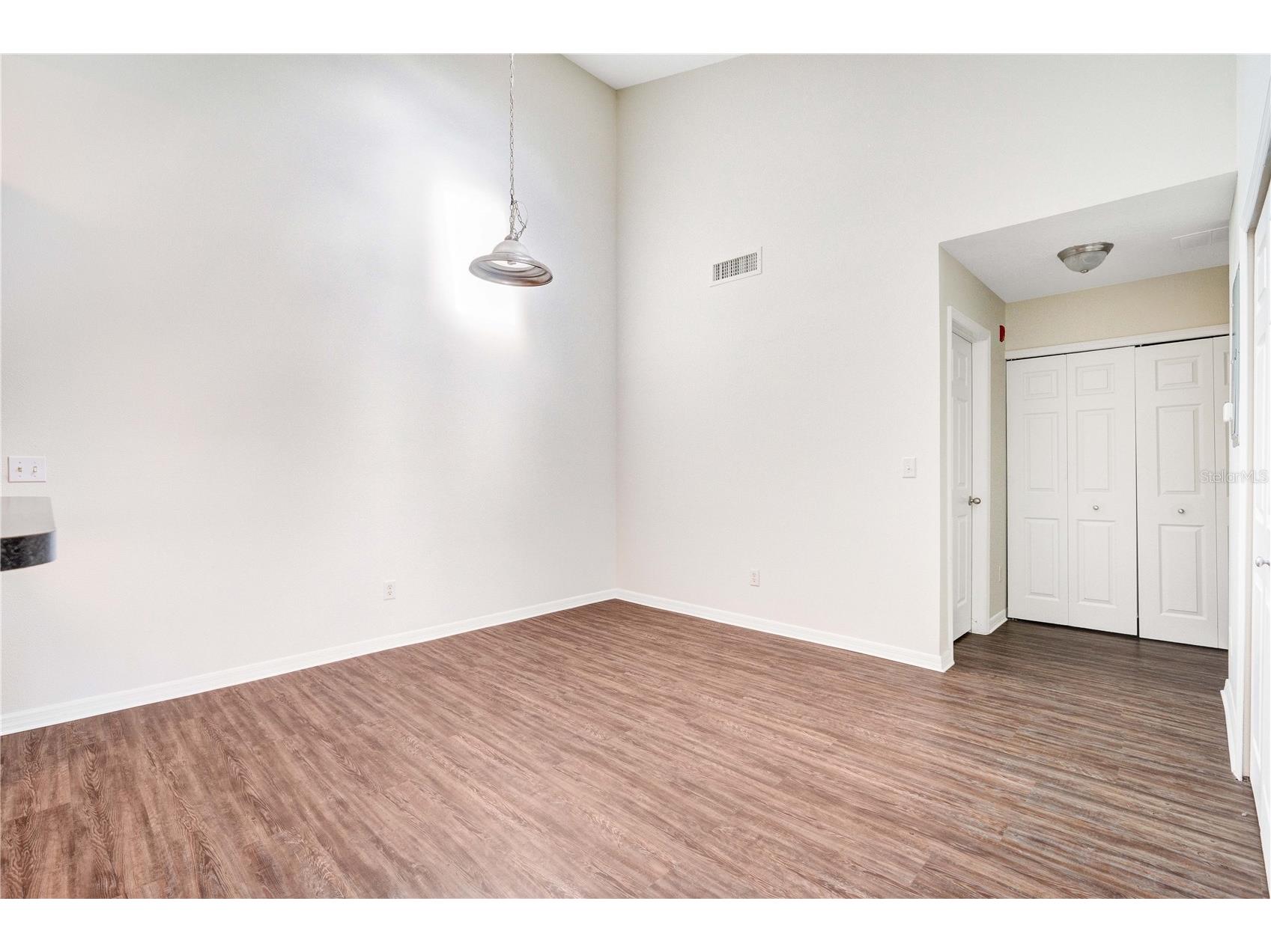 145 N Pearl Lake Causeway #202 Altamonte Springs FL 32714 O6392971 image9