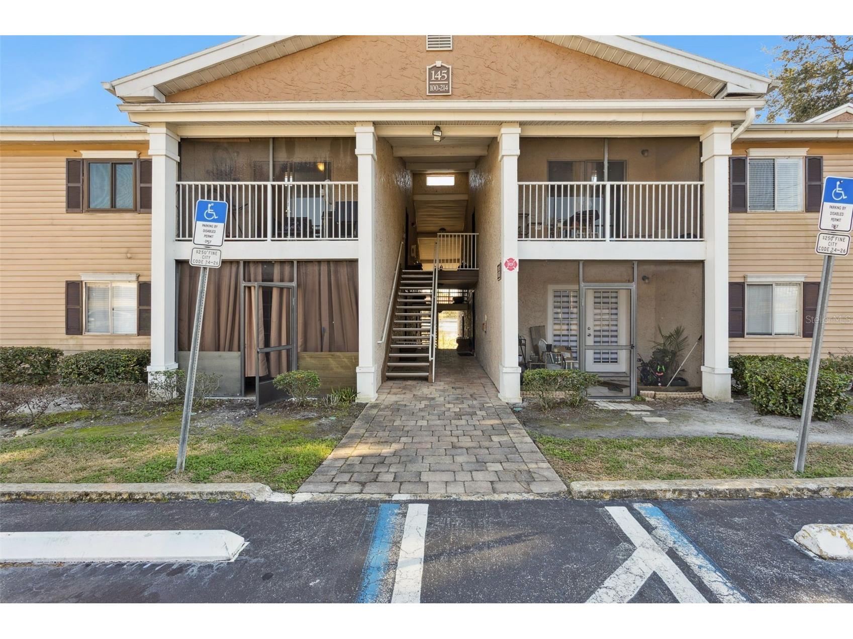 145 N Pearl Lake Cswy #208 Altamonte Springs FL 32714 - Pearl Lake O6381652 image1