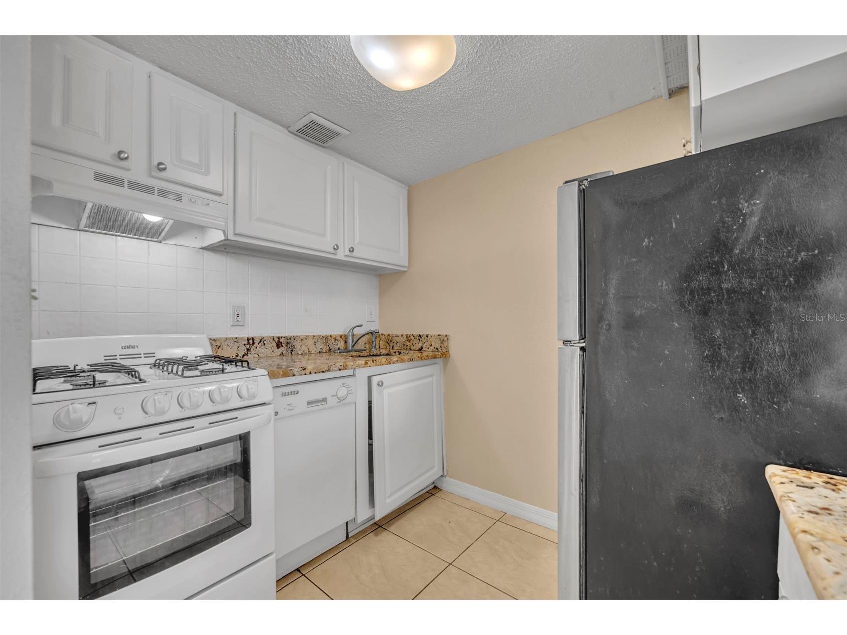 145 Oyster Bay Circle #220 Altamonte Springs FL 32701 O6392703 image5