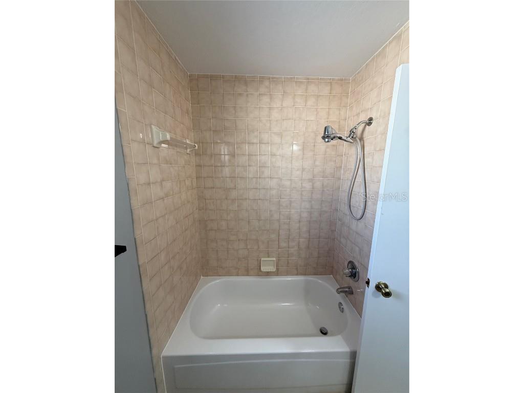 145 Polk Drive Winter Haven FL 33884 L4957509 image26