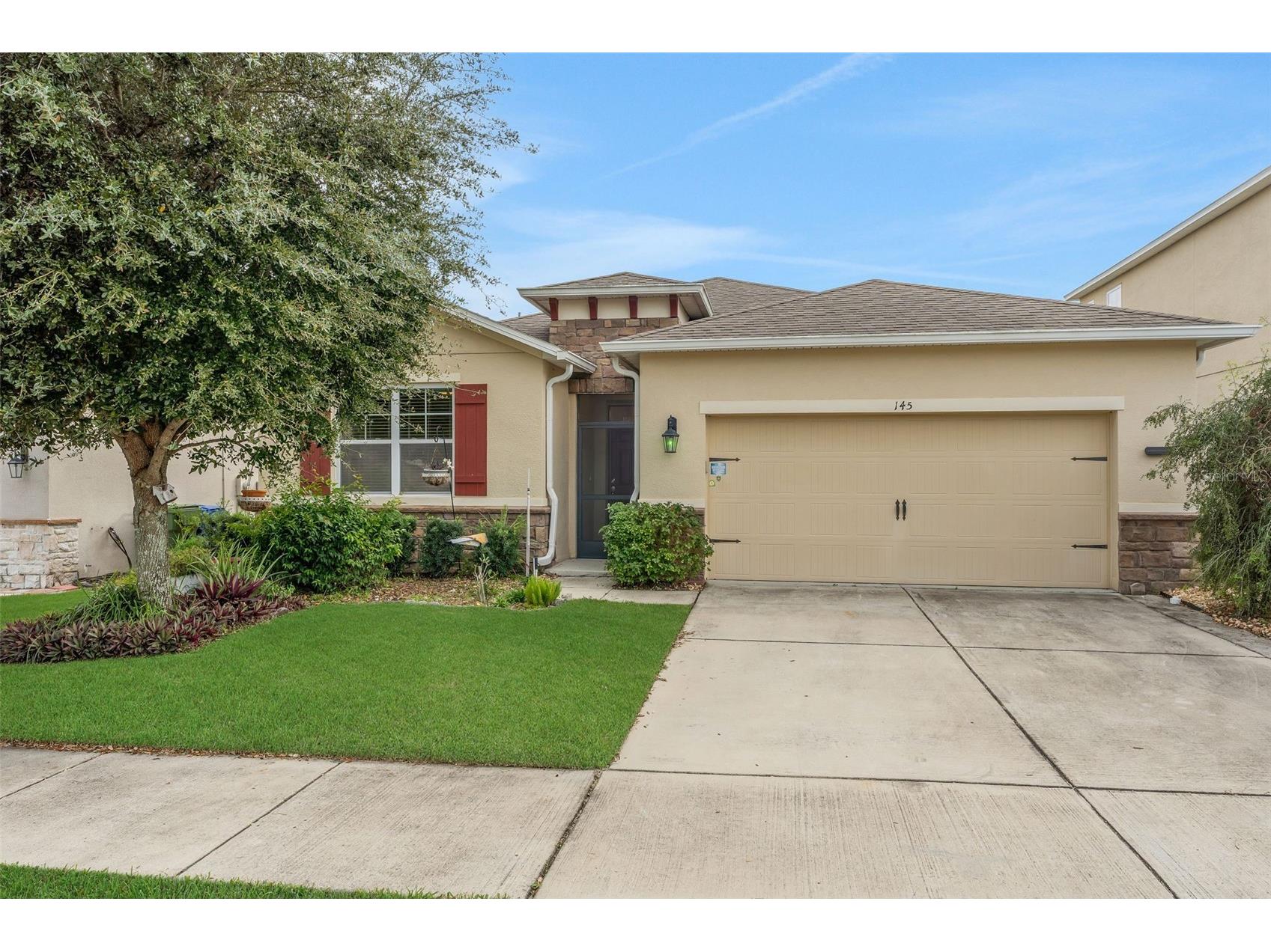 145 Waterside Circle Winter Haven FL 33880 P4937299 image1