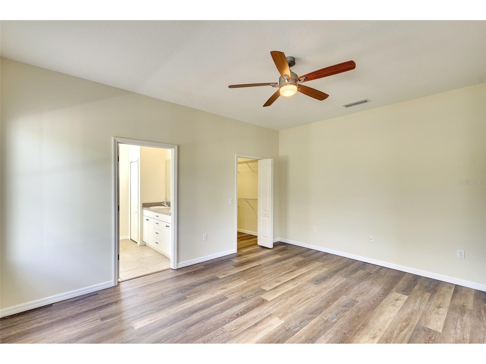 1450 Blue Horizon Circle Bradenton FL 34208 A4693941 image15