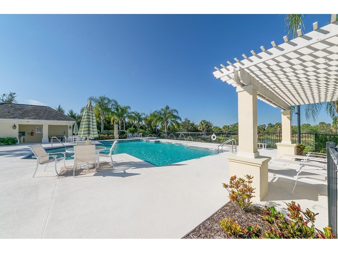1450 Blue Horizon Circle Bradenton FL 34208 A4693941 image40
