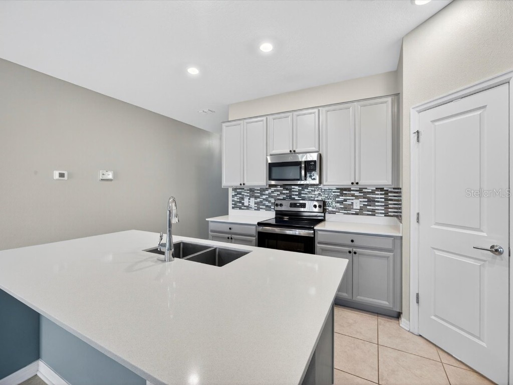 1450 Lassen Street Haines City FL 33844 O6346659 image3