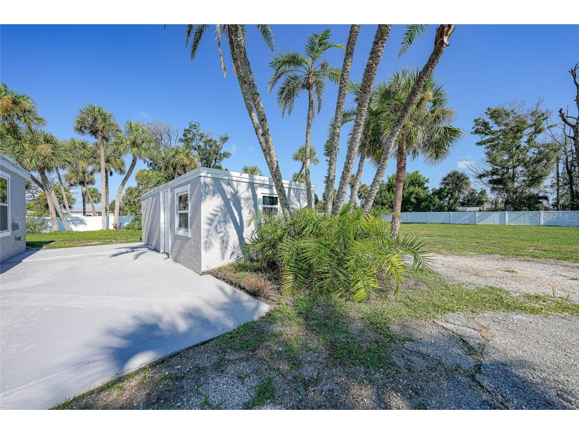1450 New Point Comfort Road Englewood FL 34223 D6143469 image38