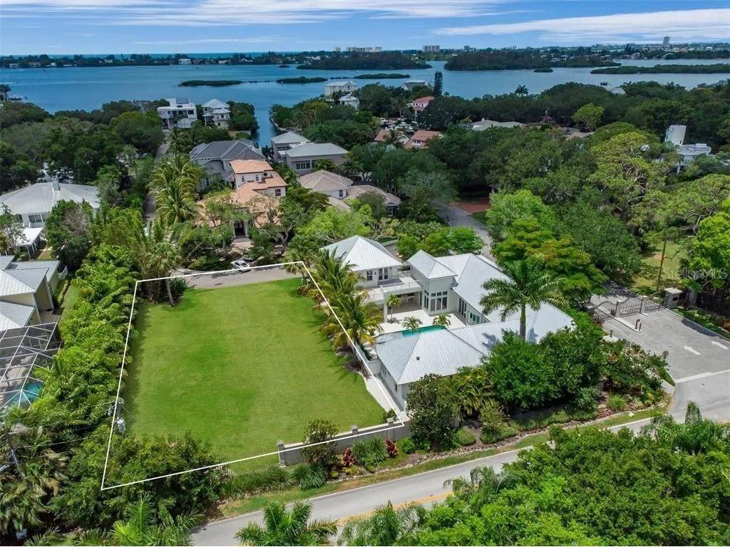 1450 Rebecca Lane Sarasota FL 34231 A4662503 image1