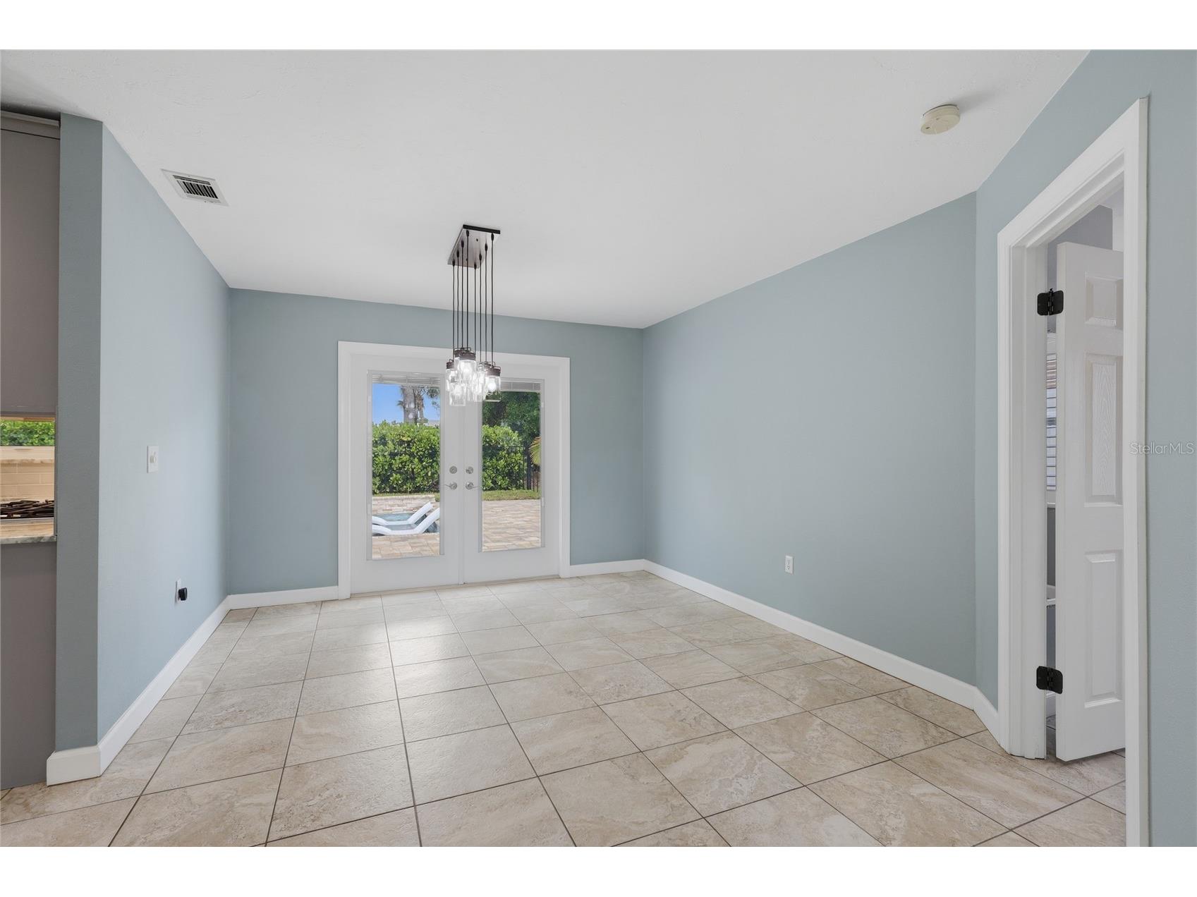 1450 Strada D Oro Venice FL 34292 TB8493315 image15