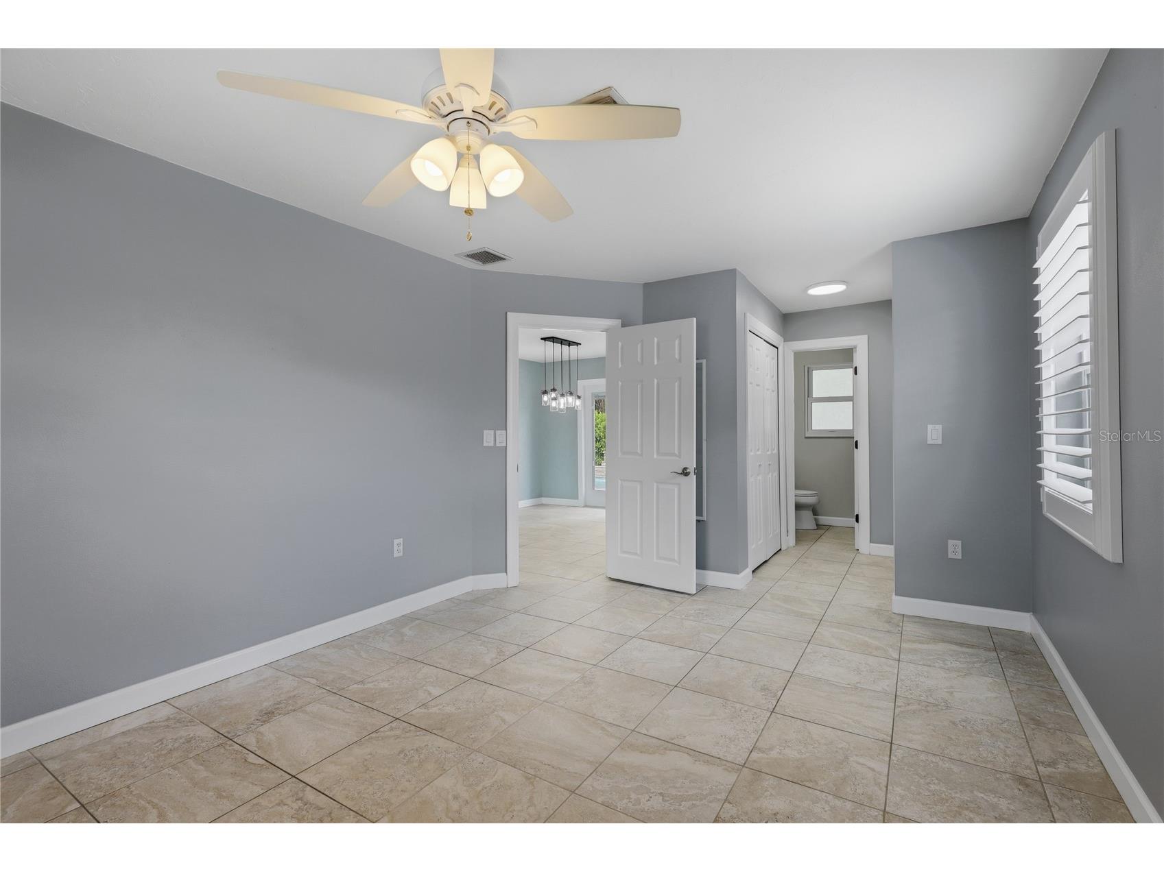 1450 Strada D Oro Venice FL 34292 TB8493315 image16