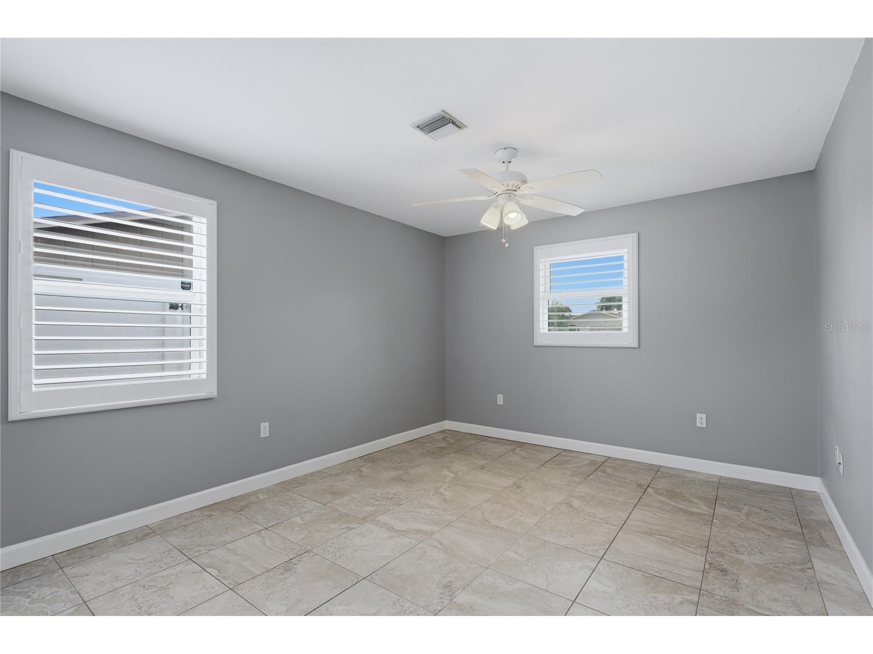 1450 Strada D Oro Venice FL 34292 TB8493315 image17