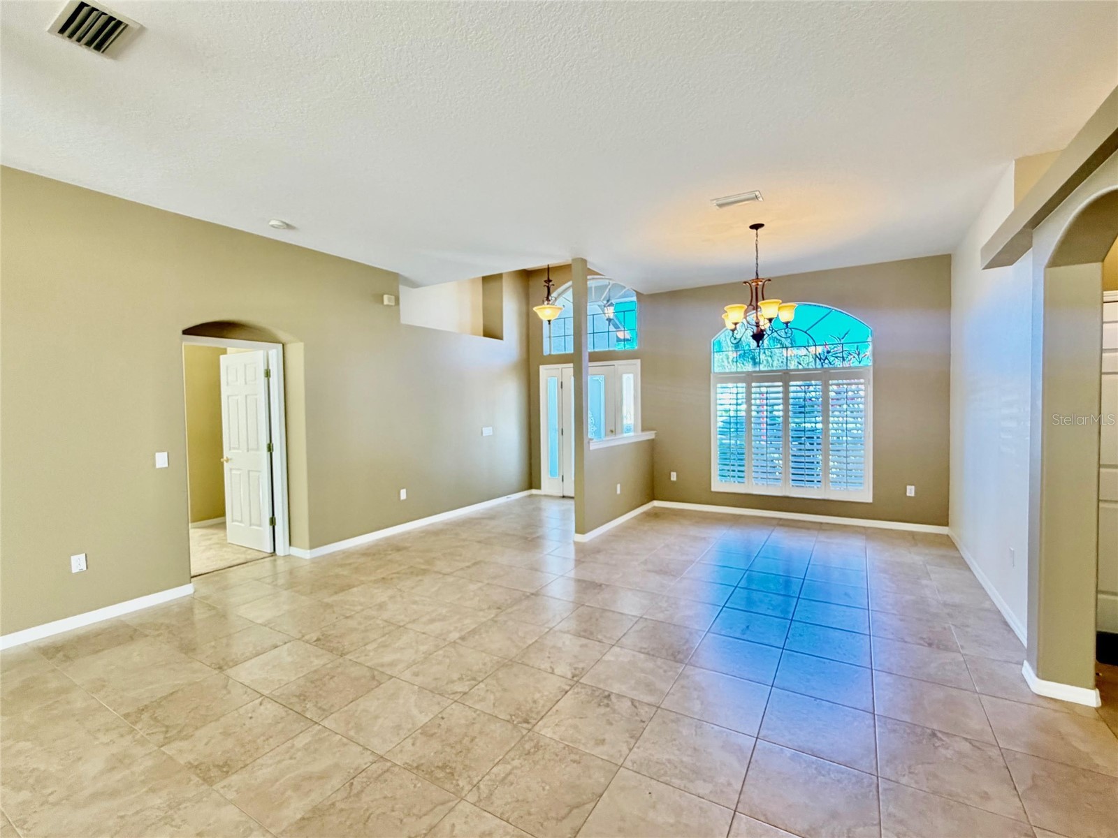 1450 Warrington Way Trinity FL 34655 W7883330 image5