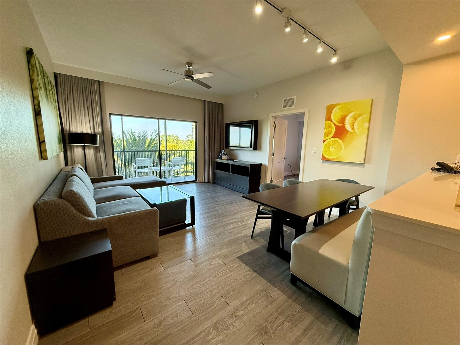 14501 Grove Resort Ave Winter Garden FL 34787 O6401424 image2
