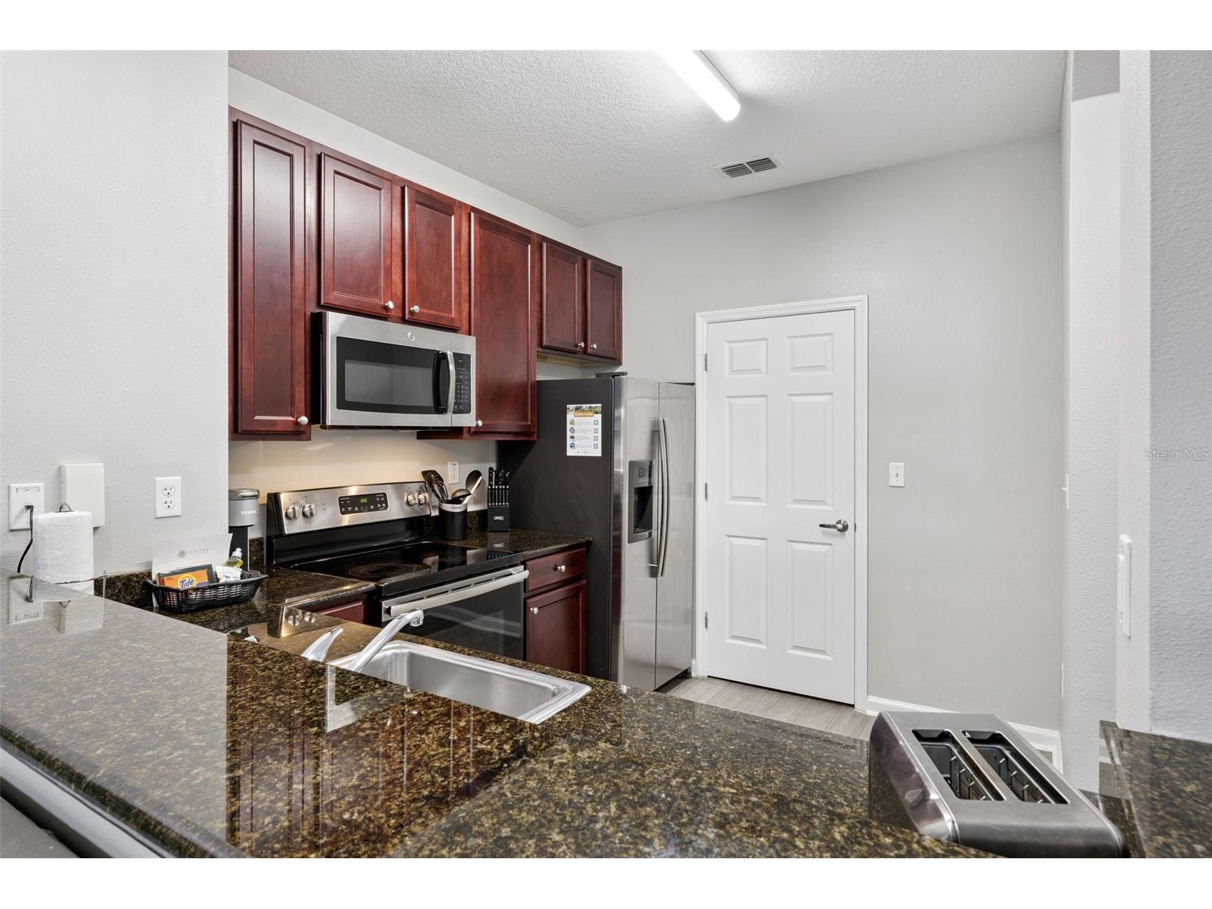 14501 Grove Resort Avenue #1111 Winter Garden FL 34787 O6369269 image8