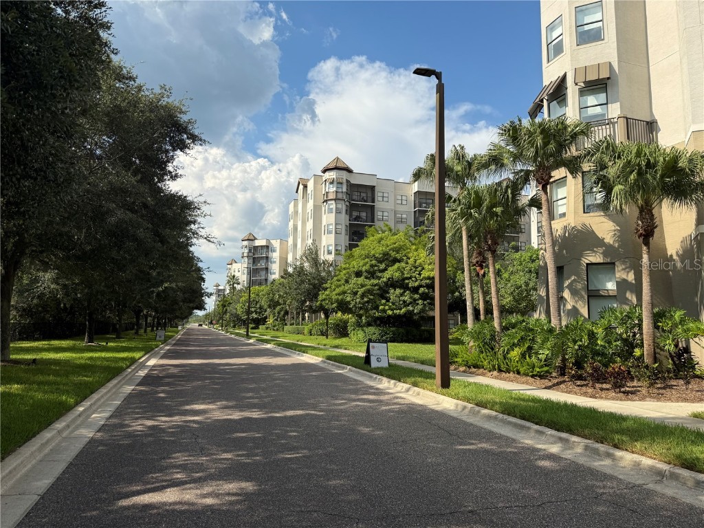14501 Grove Resort Avenue #1220 Winter Garden FL 34787 - LAKE AUSTIN O6279431 image3