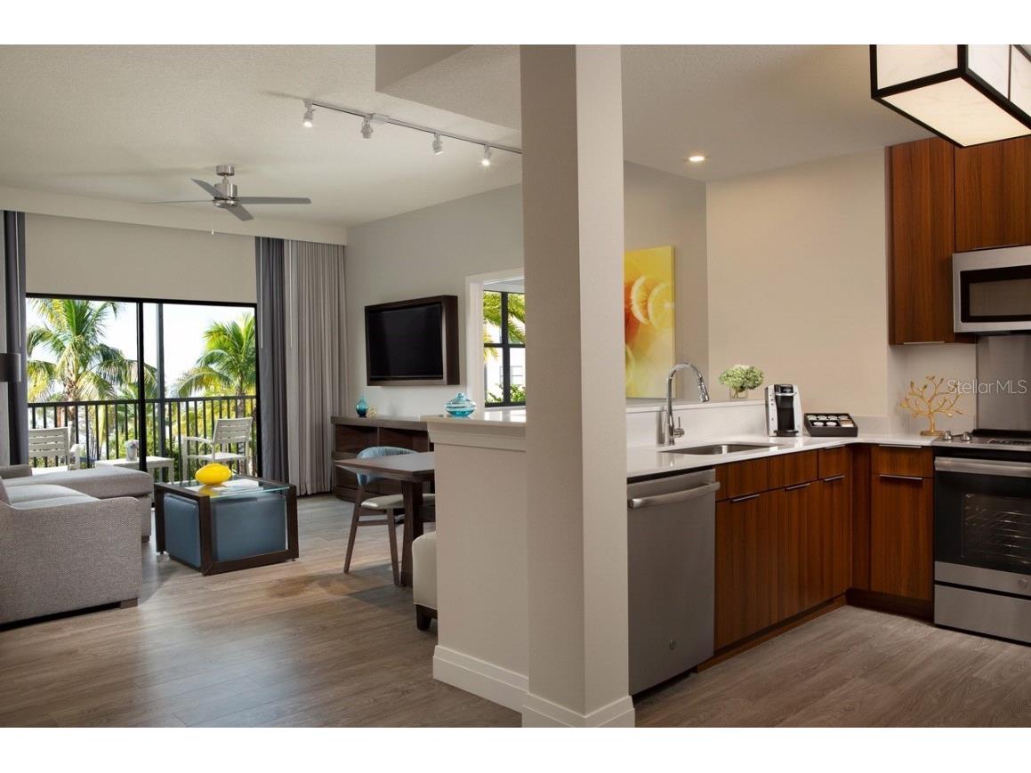 14501 Grove Resort Avenue #1318 Winter Garden FL 34787 - LAKE AUSTIN S5094992 image4