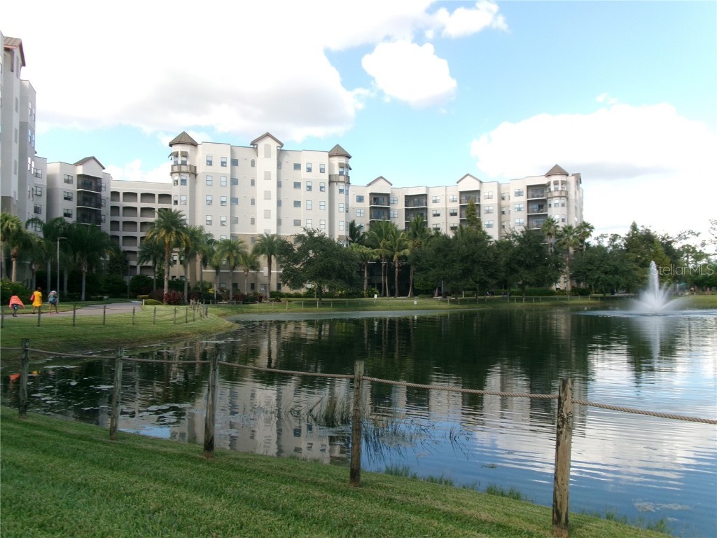 14501 Grove Resort Avenue #1612 Winter Garden FL 34787 - LAKE AUSTIN S5136940 image1