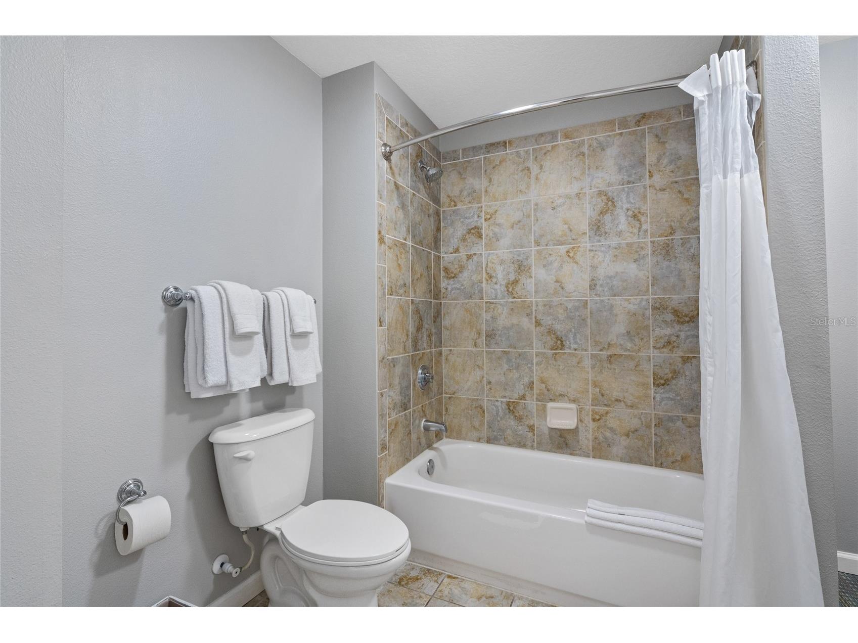14501 Grove Resort Avenue #1727 Winter Garden FL 34787 O6370138 image17