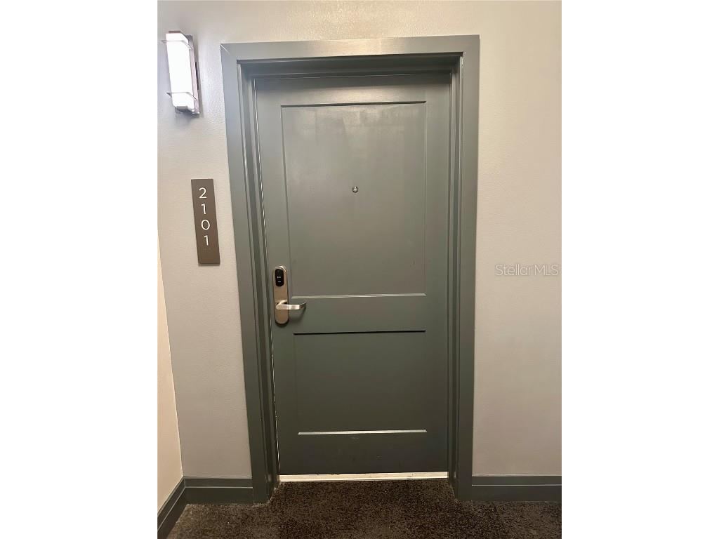 14501 Grove Resort Avenue #2101 Winter Garden FL 34787 - LAKE AUSTIN O6353080 image2