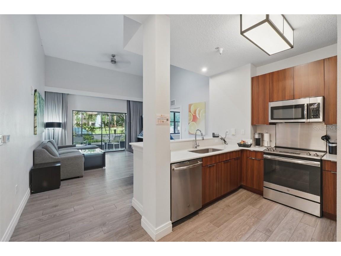 14501 Grove Resort Avenue #2103 Winter Garden FL 34787 O6300605 image3