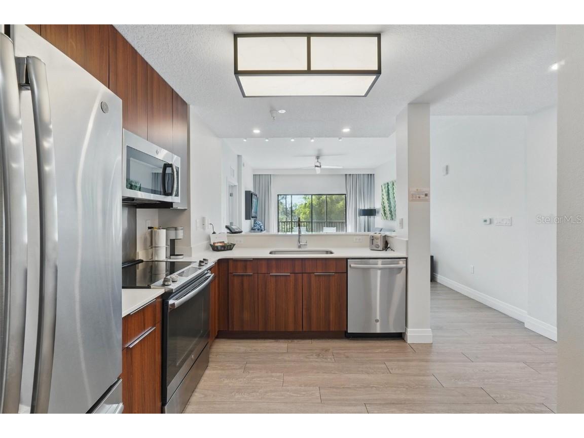 14501 Grove Resort Avenue #2232 Winter Garden FL 34787 O6300606 image6