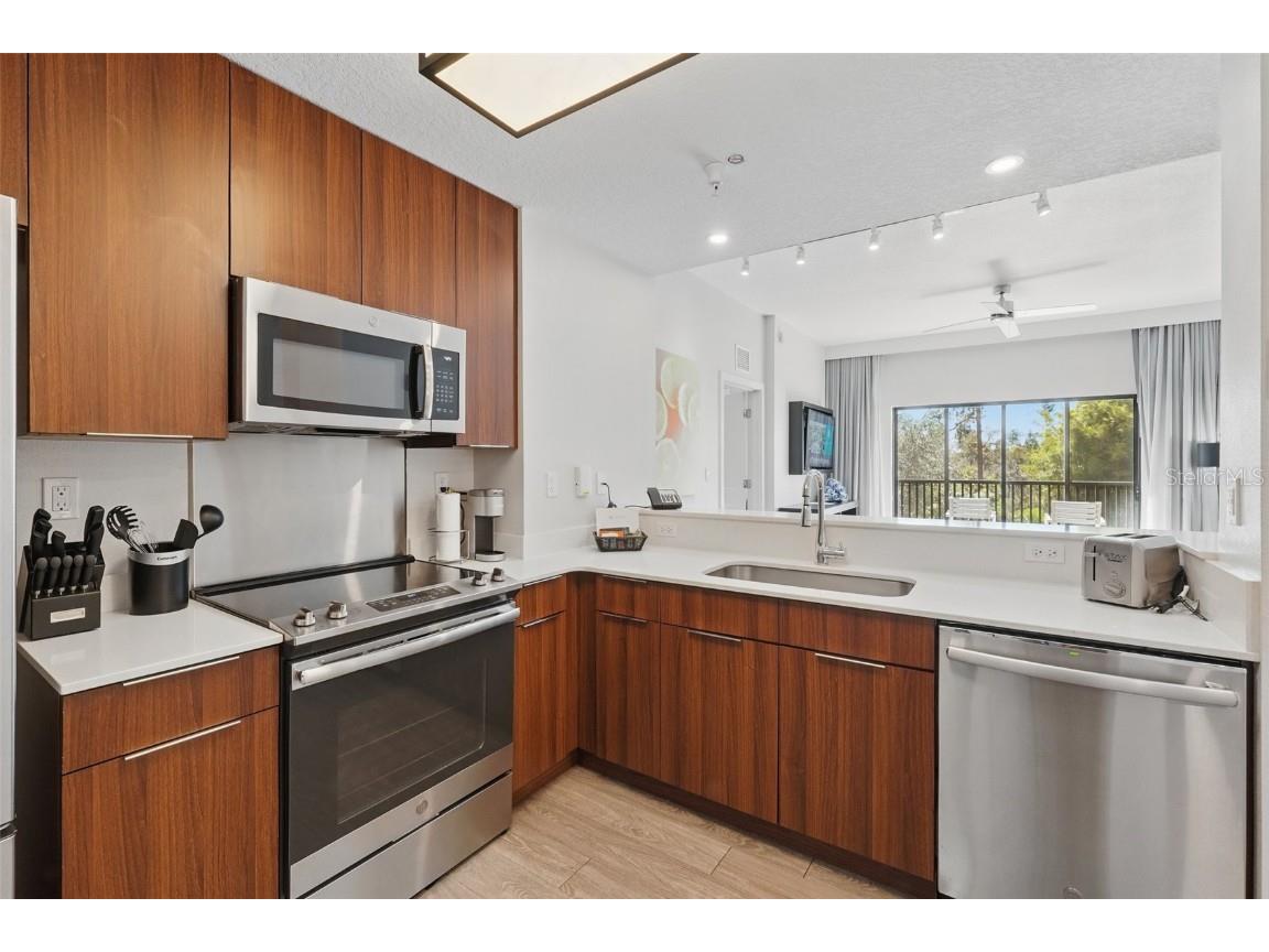 14501 Grove Resort Avenue #2232 Winter Garden FL 34787 O6300606 image7