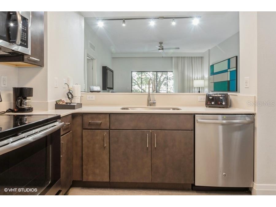 14501 Grove Resort Avenue #3-203 Winter Garden FL 34787 - LAKE AUSTIN O6145685 image9