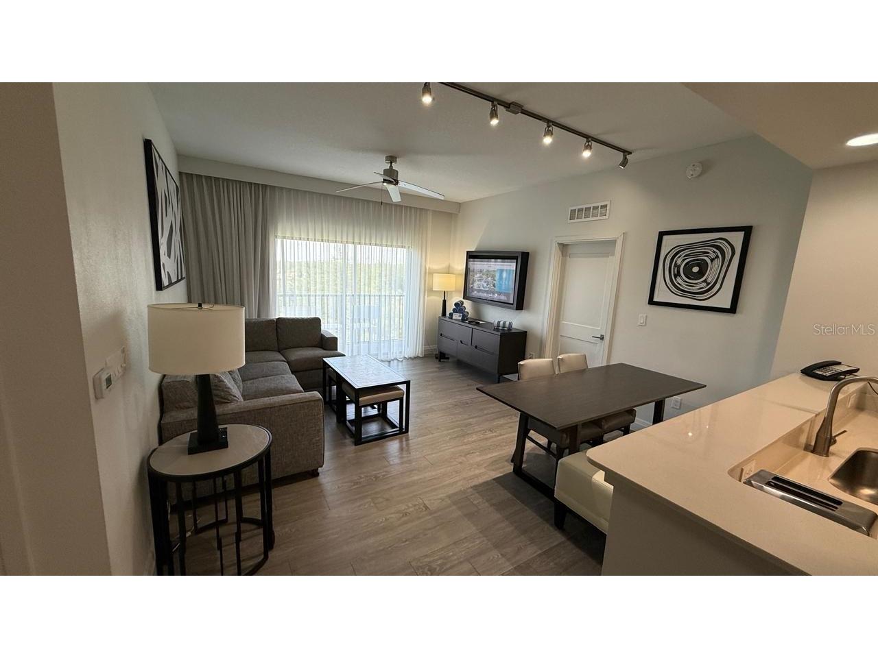14501 Grove Resort Avenue #3429 Winter Garden FL 34787 O6401719 image1