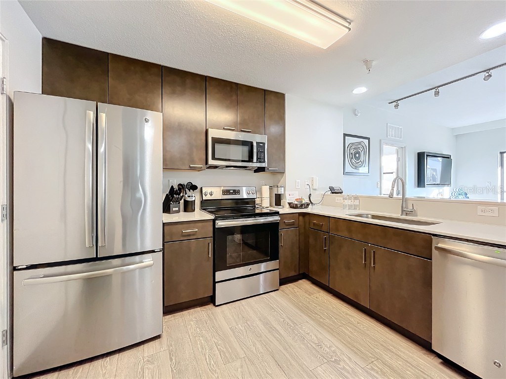 14501 Grove Resort Avenue #3733 Winter Garden FL 34787 - LAKE AUSTIN O6281904 image5