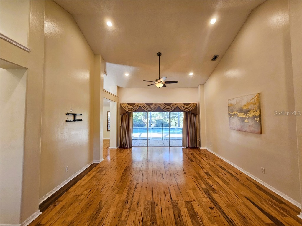 14504 Brambie Court Tampa FL 33624 TB8453621 image6