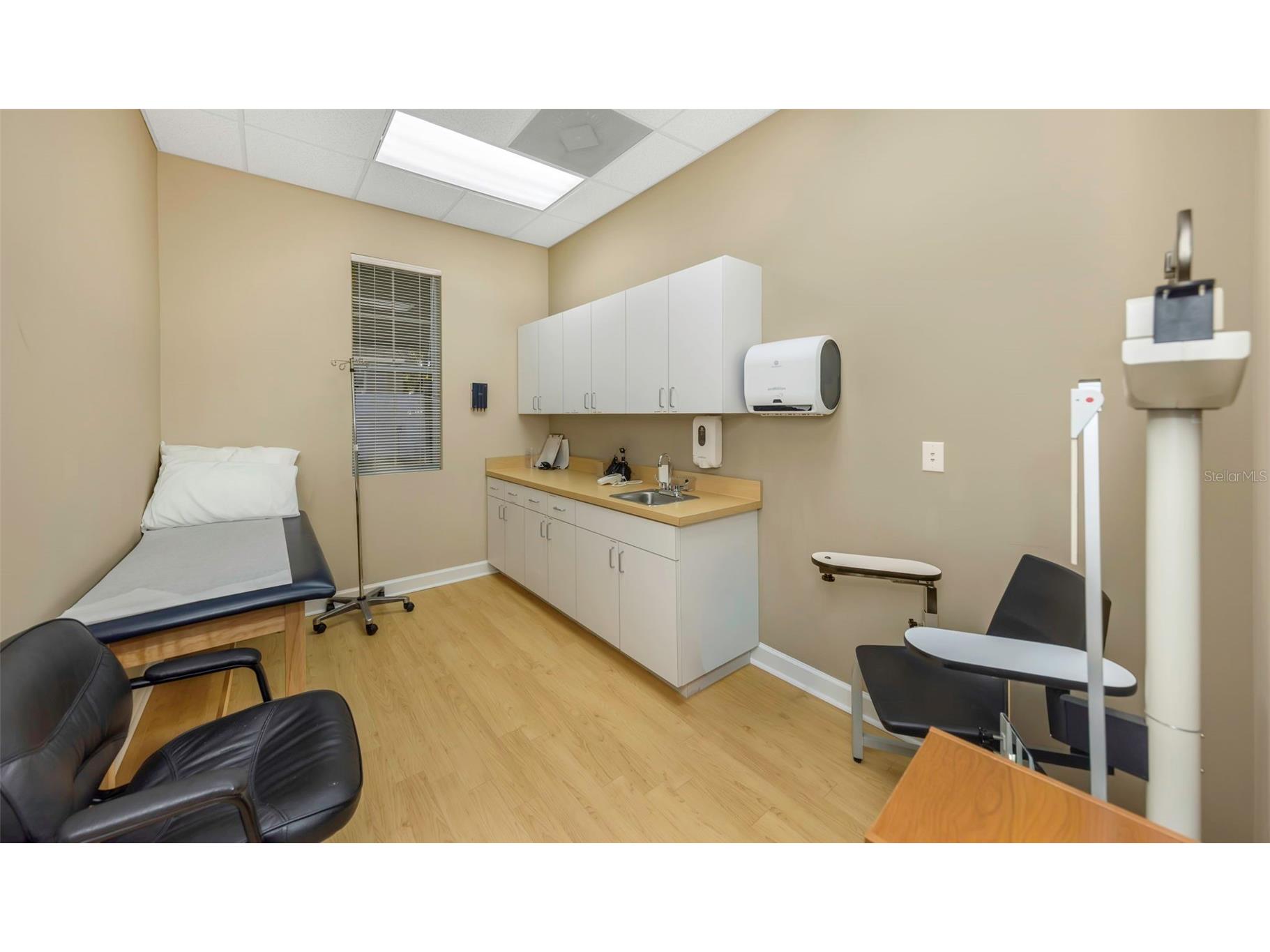 14506 University Point Place Tampa FL 33613 TB8467190 image13