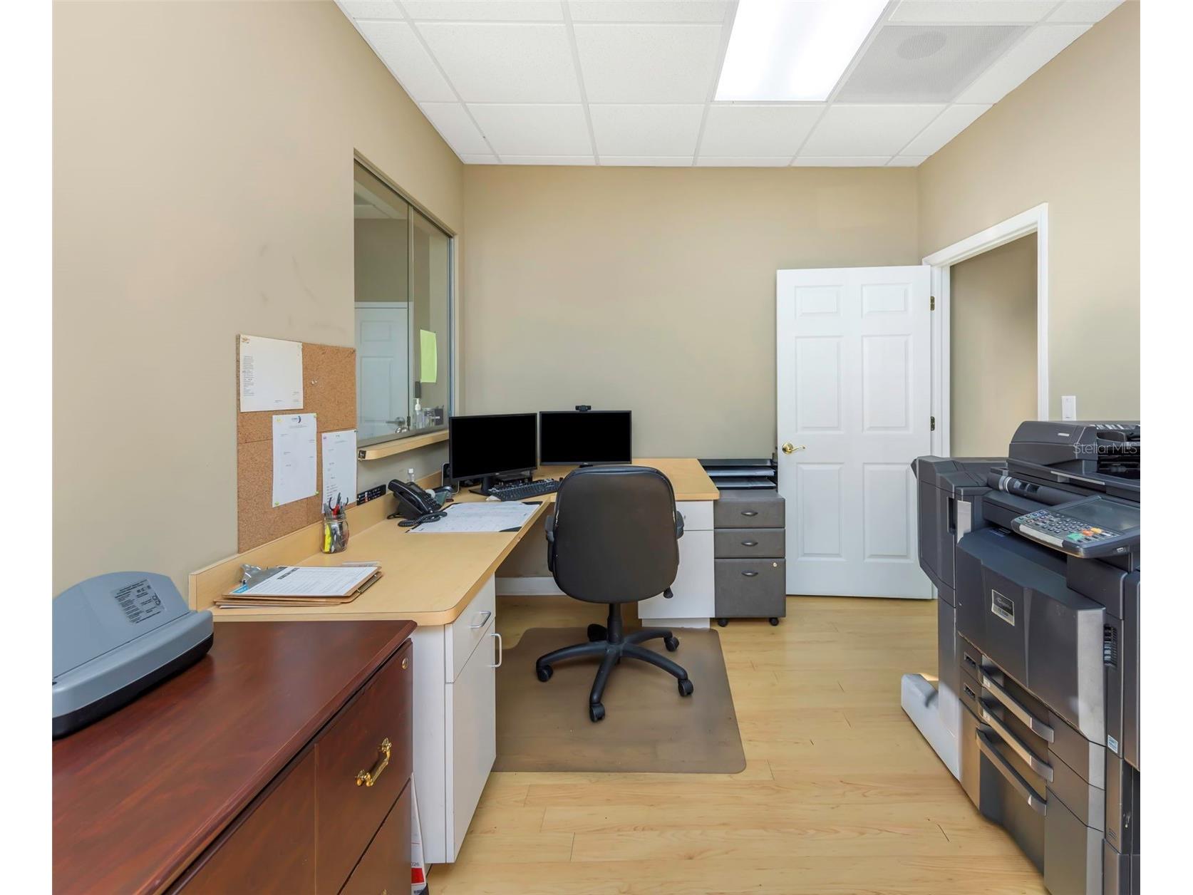 14506 University Point Place Tampa FL 33613 TB8467190 image28