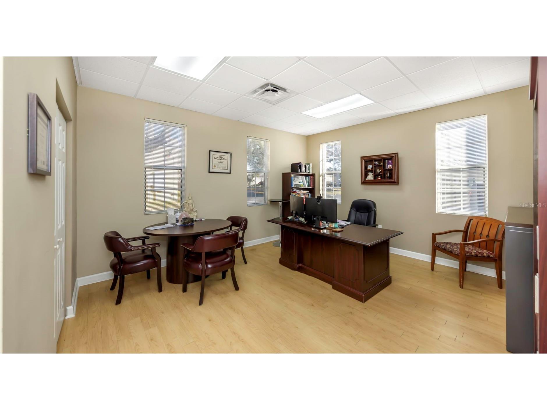 14506 University Point Place Tampa FL 33613 TB8467190 image30