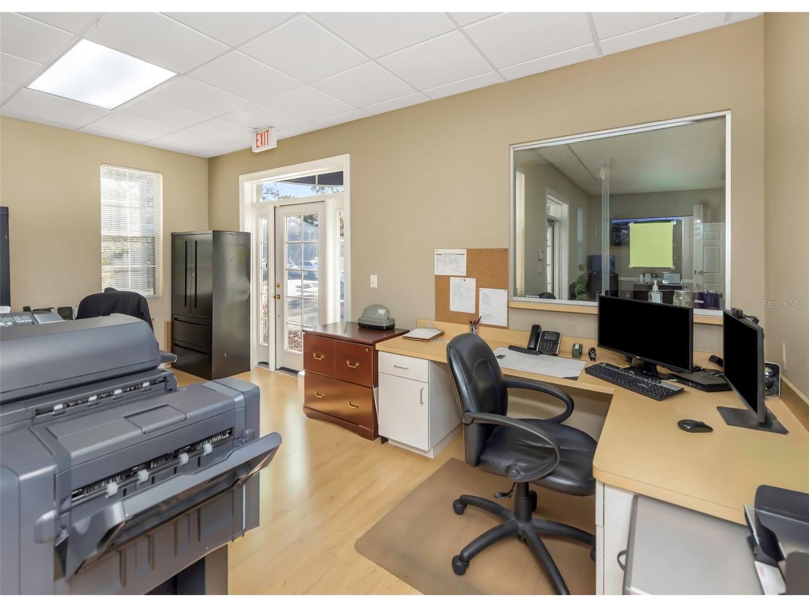 14506 University Point Place Tampa FL 33613 TB8467190 image38