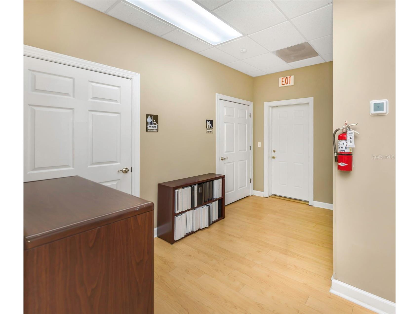 14506 University Point Place Tampa FL 33613 TB8467190 image50