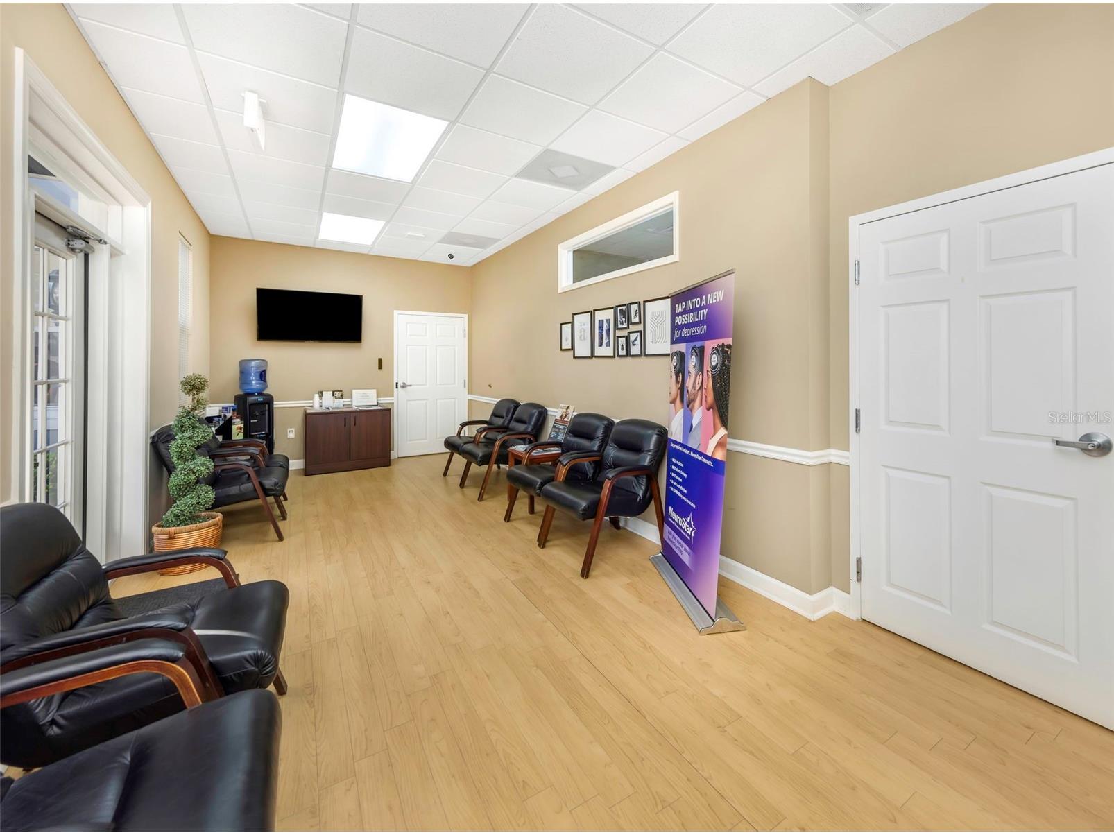 14506 University Point Place Tampa FL 33613 TB8467190 image6
