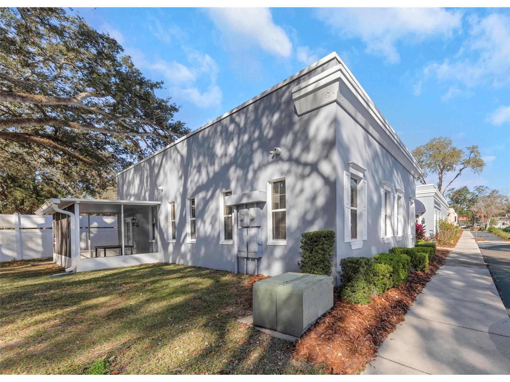 14506 University Point Place Tampa FL 33613 TB8467190 image60