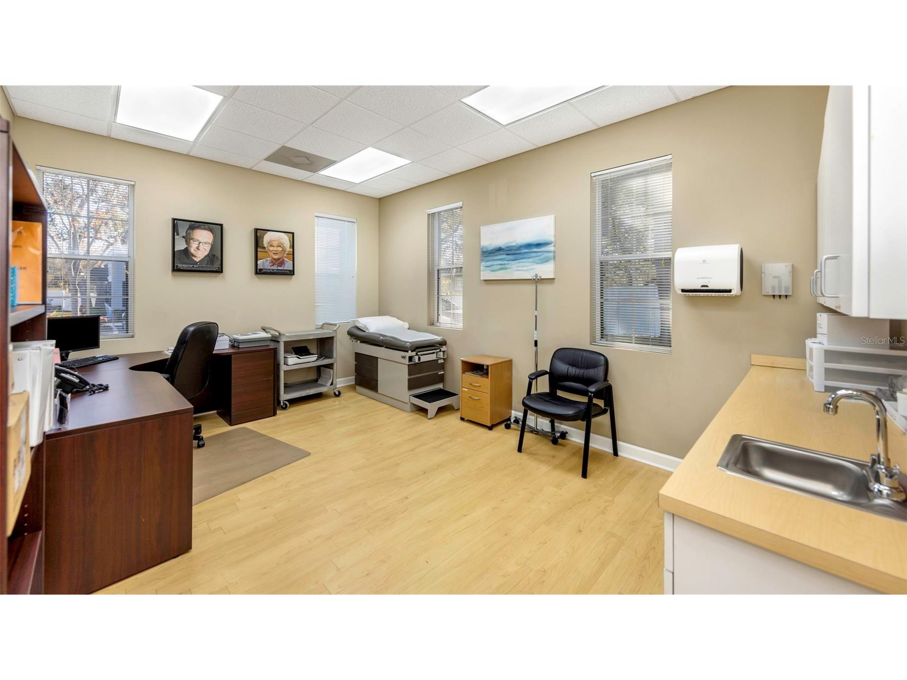 14506 University Point Place Tampa FL 33613 TB8467190 image9