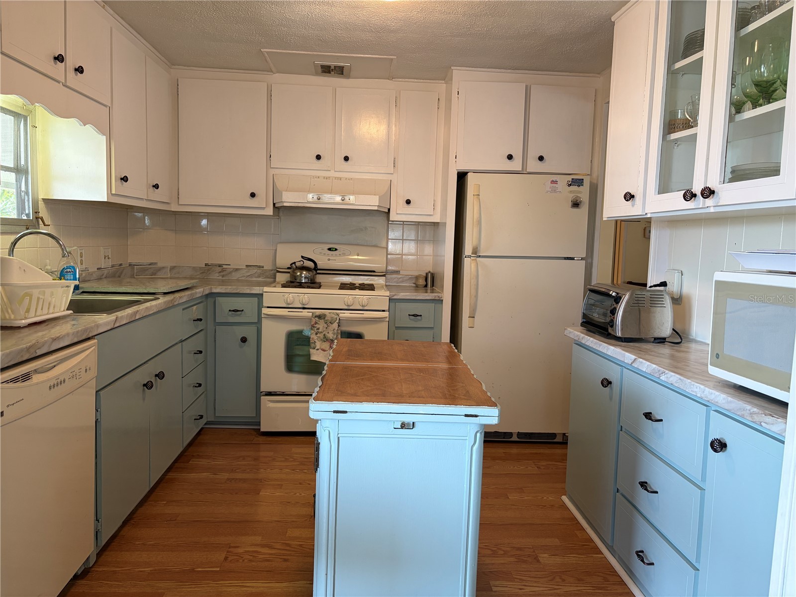 1451 Burning Tree Street Sarasota FL 34234 A4694759 image11