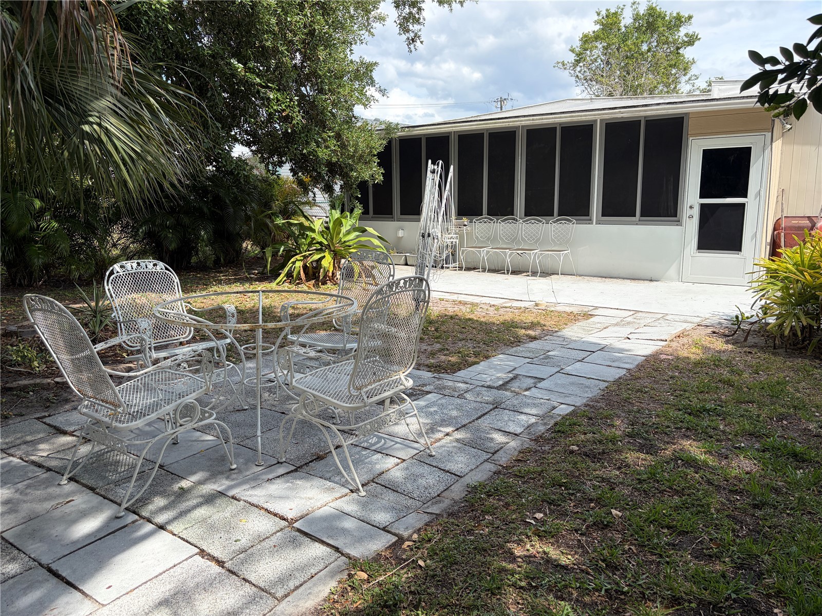 1451 Burning Tree Street Sarasota FL 34234 A4694759 image7