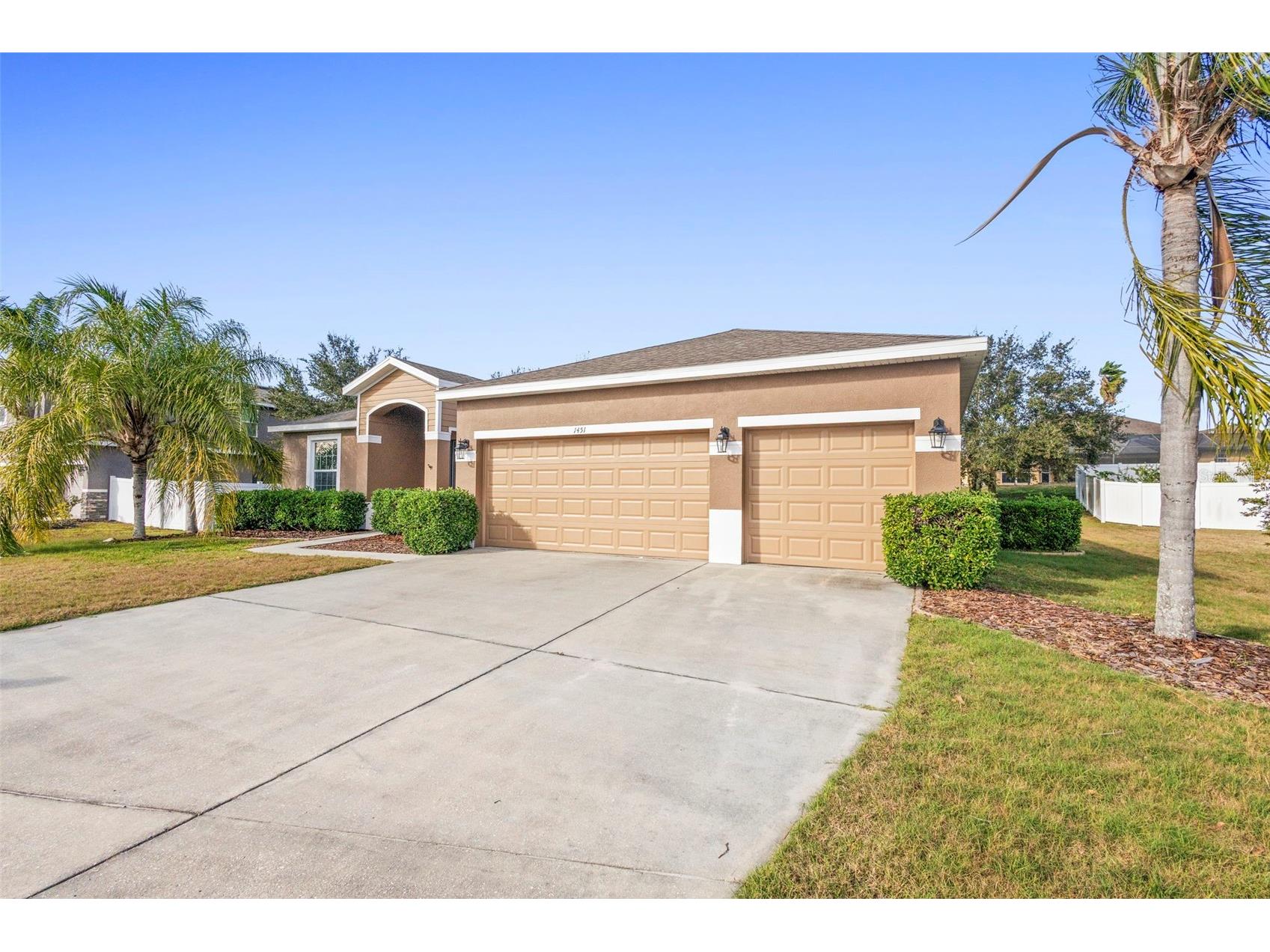 1451 Daystar Lane Deltona FL 32725 V4946608 image2