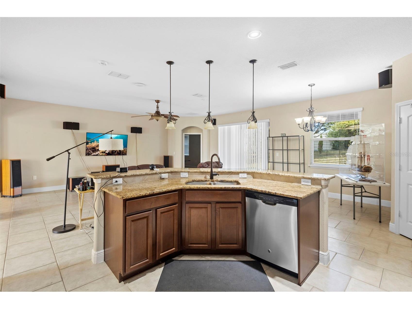 1451 Daystar Lane Deltona FL 32725 V4946608 image37