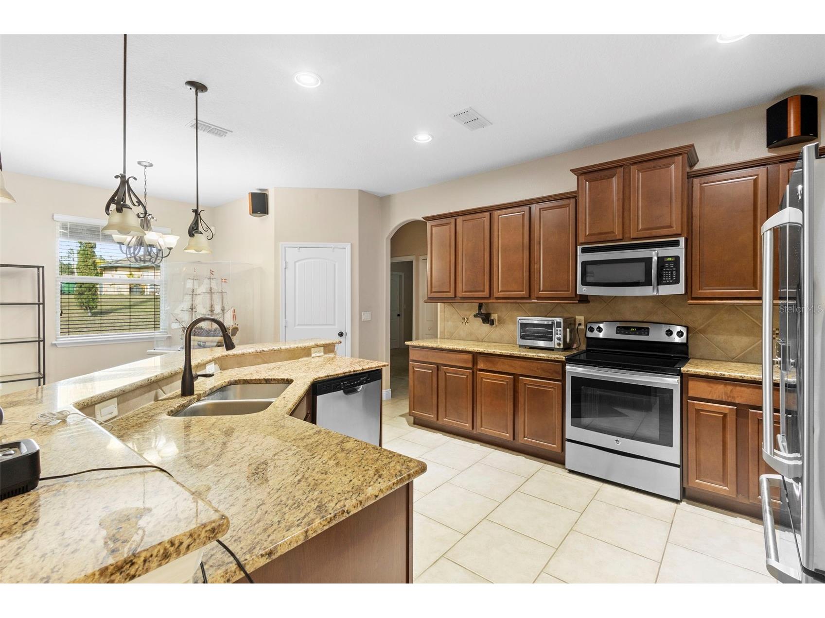1451 Daystar Lane Deltona FL 32725 V4946608 image38