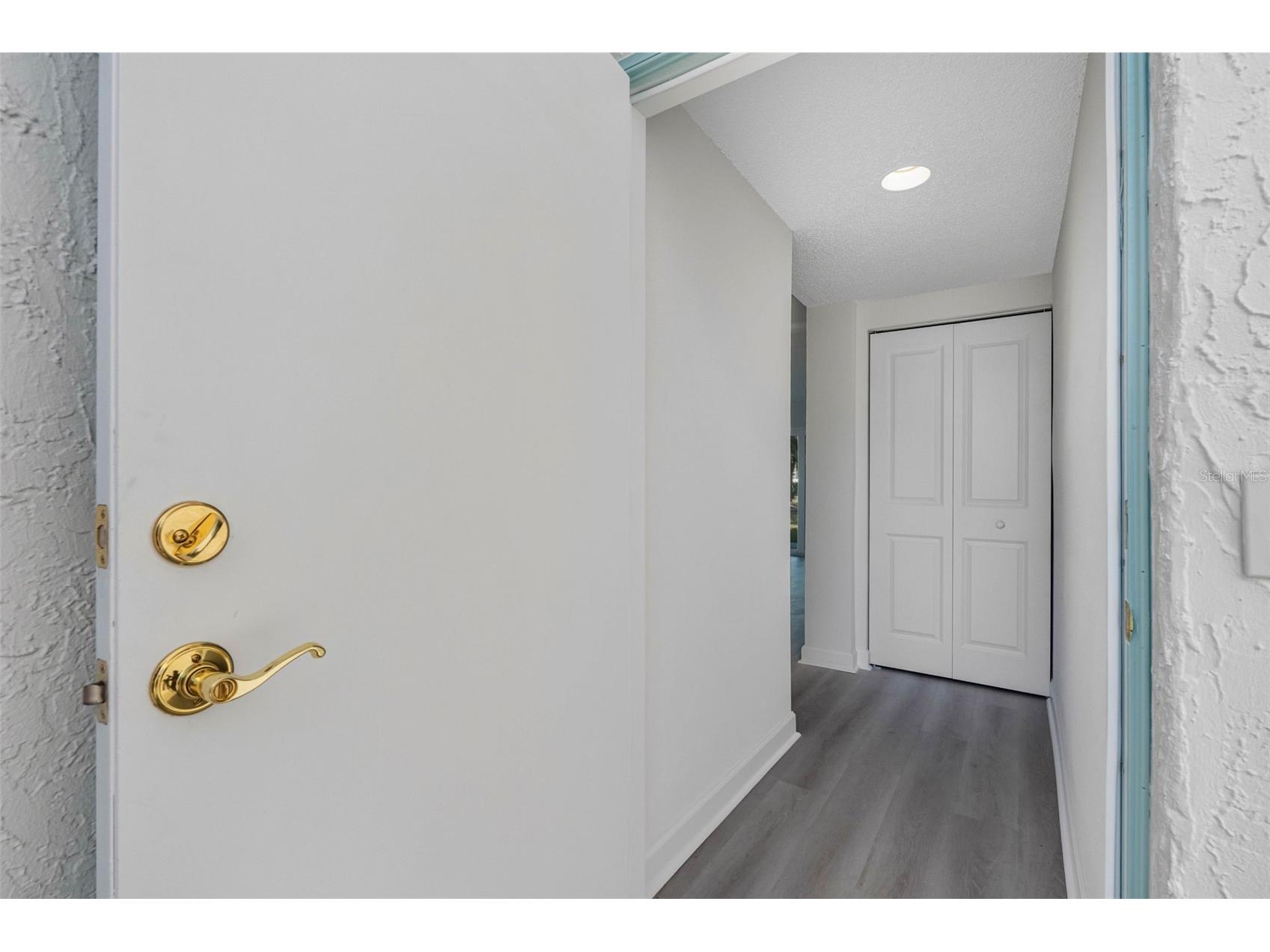 1451 Gulf Boulevard #101 Clearwater Beach FL 33767 TB8476110 image3