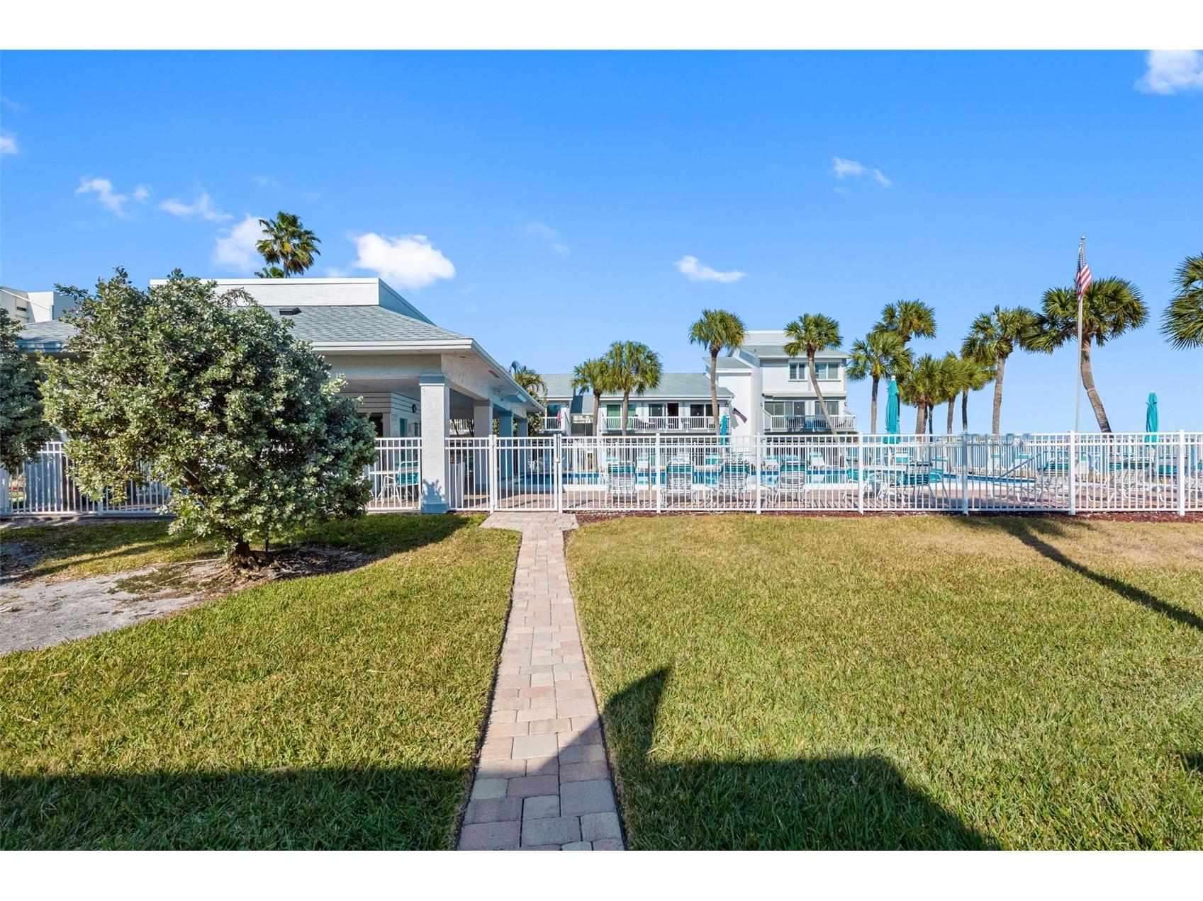 1451 Gulf Boulevard #101 Clearwater Beach FL 33767 TB8496202 image15